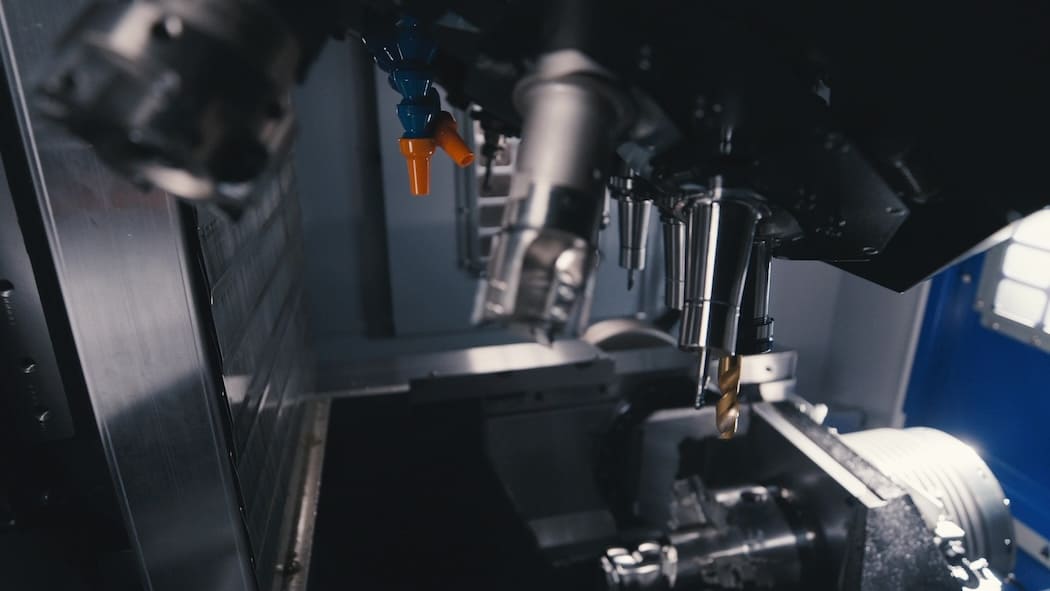 SPEEDIO���ٵĻ����������ܴ�����̼ӹ���ʱ