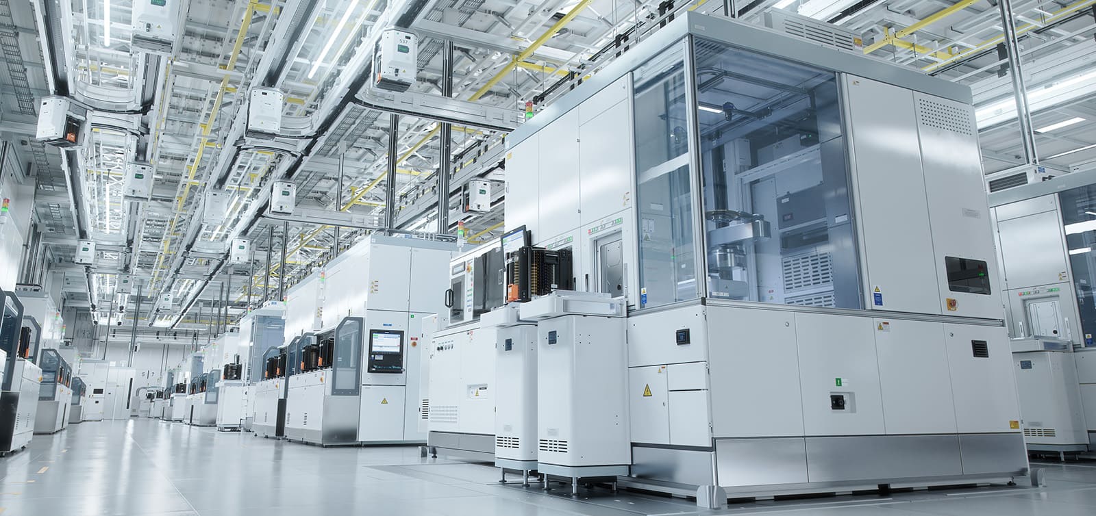 ʲô�ǰ뵼�������豸